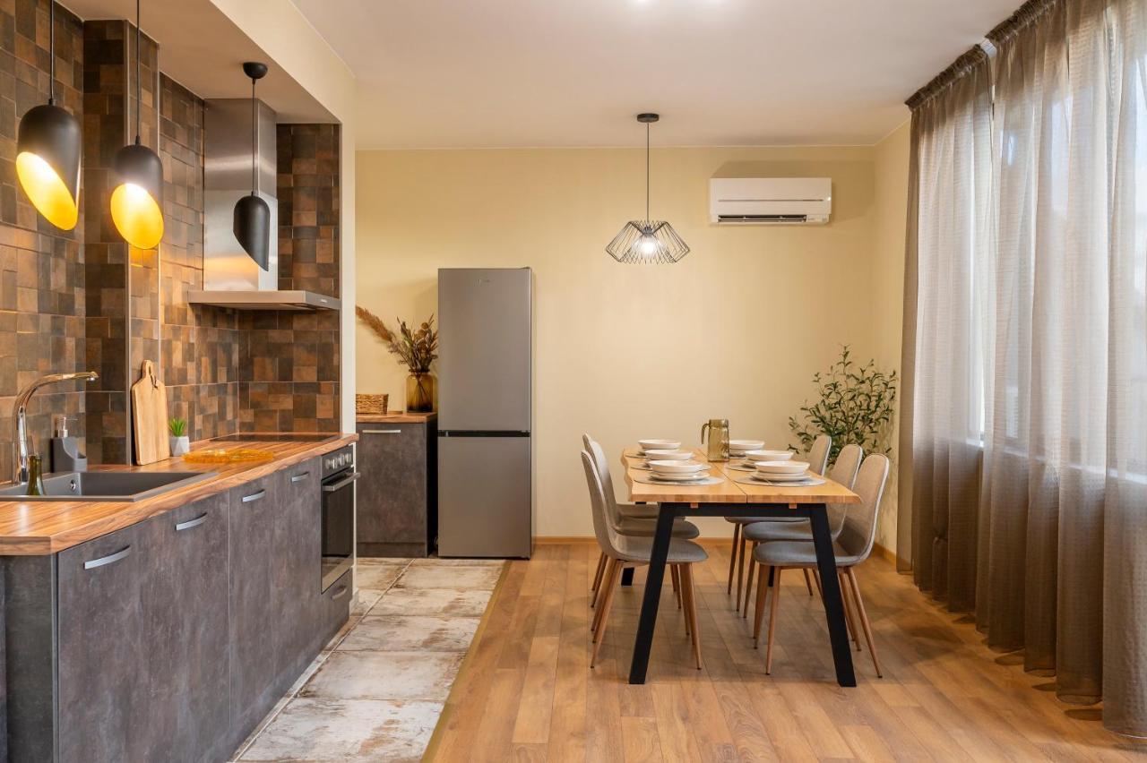 פלובדיב Three Lilies Apartments מראה חיצוני תמונה